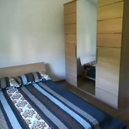 아파트 Peaceful For Family Or Couples *